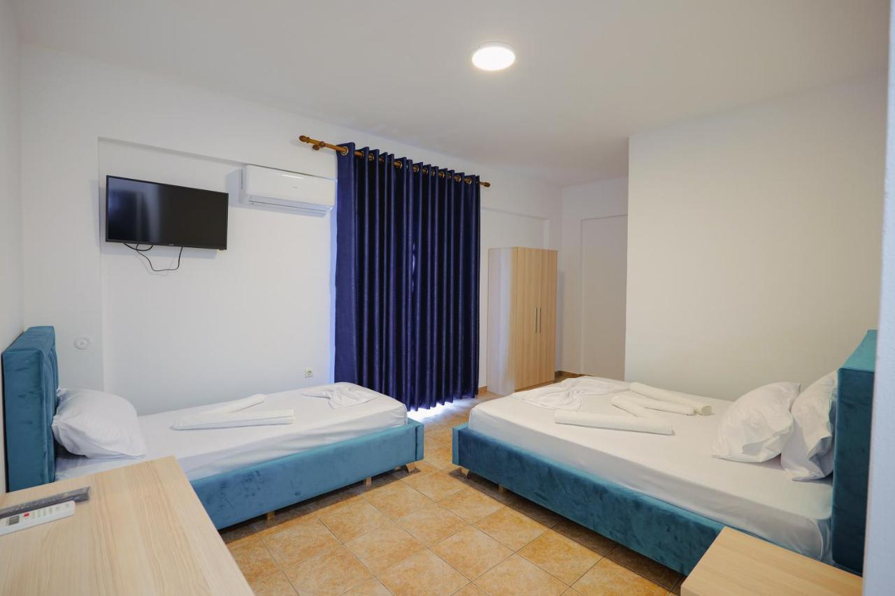 Mema Rooms Himare Esterno foto
