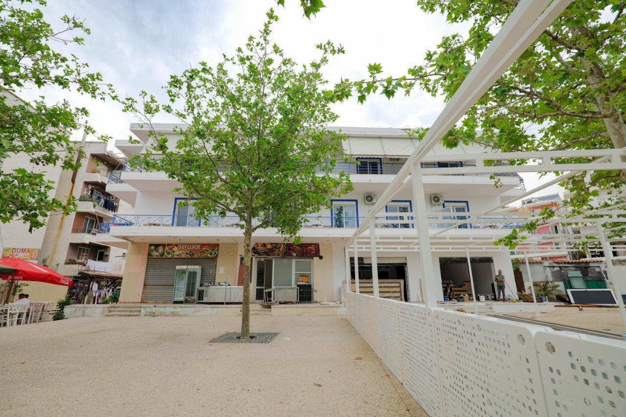 Mema Rooms Himare Esterno foto