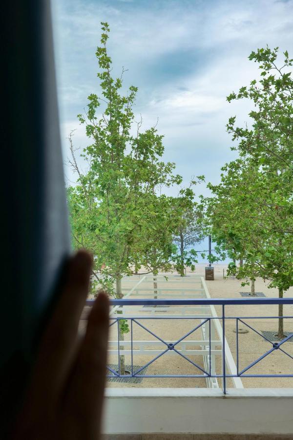 Mema Rooms Himare Esterno foto